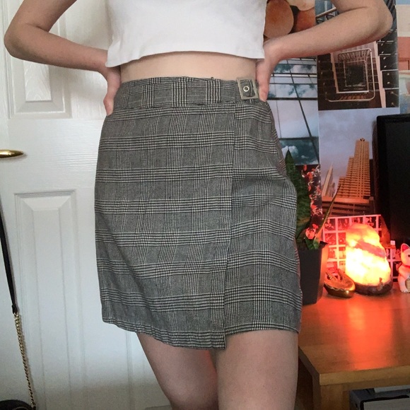 Brandy Melville Skirt - Picture 1 of 3